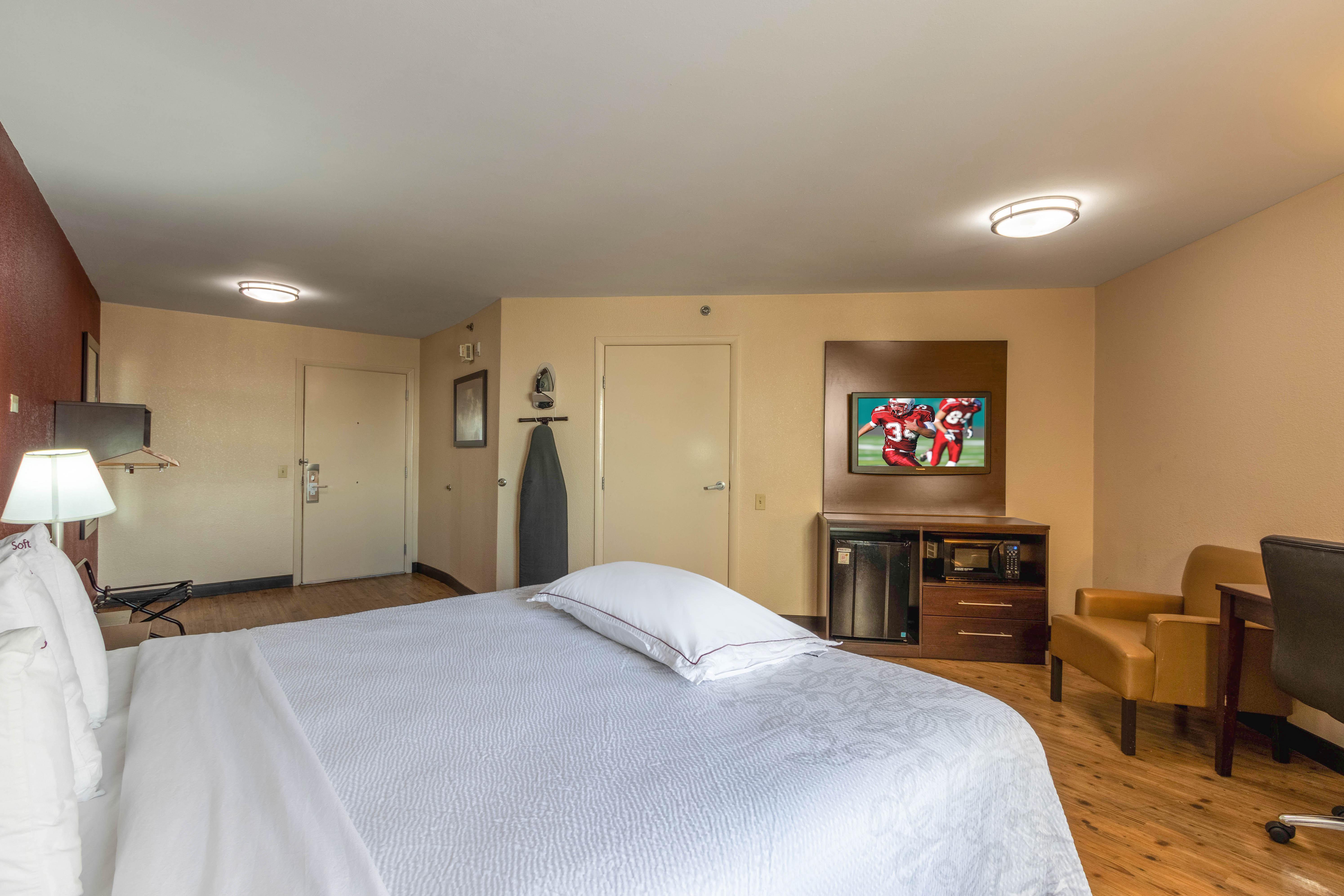 Red Roof Inn Plus+ El Paso East Dış mekan fotoğraf